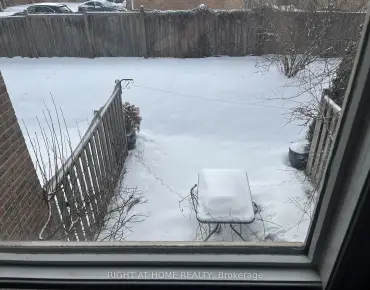 94 Dutch Myrtle Way Banbury-Don Mills 3睡房4卫生间2车位, 出售价格899000.00加元