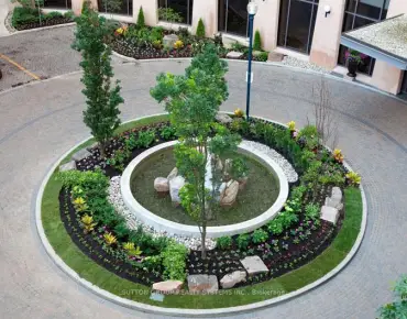 
#2005-5 Northtown Way Willowdale East 2 beds 2 baths 1 garage 699900.00        