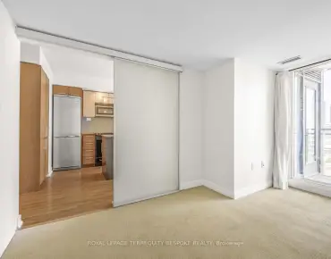 #2102-25 Capreol Crt Waterfront Communities C1 1 beds 1 baths garage 509900.00