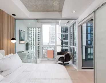 
            #2301-88 Blue Jays Way Waterfront Communities C1 1睡房1卫生间车位, 出售价格625000.00加元                    