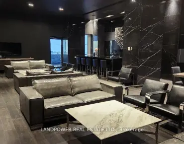 #1612-125 Peter St Waterfront Communities C1 1 beds 1 baths garage 435000.00