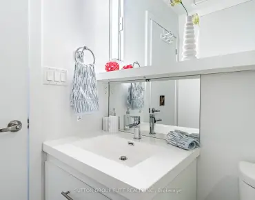 #106-128 Fairview Mall Dr Don Valley Village 3 beds 2 baths 1 garage 750888.00