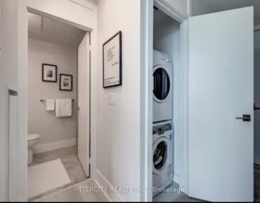 #1802-32 Davenport Rd Annex 1 beds 1 baths 1 garage 669000.00