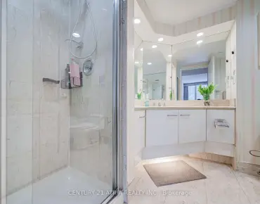 #501-38 Elm St Bay Street Corridor 1 beds 1 baths 1 garage 429000.00