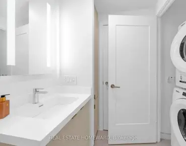 #2039-20 Inn On The Park Dr Banbury-Don Mills 1睡房1卫生间车位, 出售价格500000.00加元