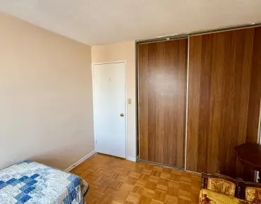 #512-5 Shady Golf Way Flemingdon Park 3睡房2卫生间1车位, 出售价格489999.00加元