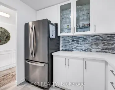 
            #810-2 Covington Rd Englemount-Lawrence 2睡房2卫生间1车位, 出售价格649999.00加元                    