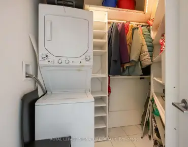 #2215-51 East Liberty St Niagara 1 beds 1 baths garage 459900.00