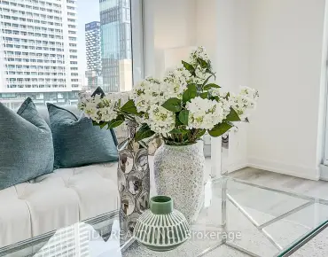 
#1106-89 Church St Church-Yonge Corridor 1 beds 1 baths  garage 509000.00        