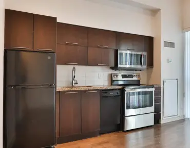 #705-126 Simcoe St Waterfront Communities C1 1 beds 1 baths garage 465000.00