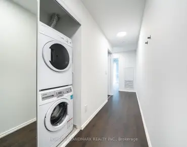 #1611-70 Temperance St Bay Street Corridor 2睡房2卫生间车位, 出售价格728000.00加元