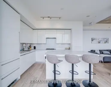 #1418-629 King St W Waterfront Communities C1 1 beds 2 baths 1 garage 792500.00