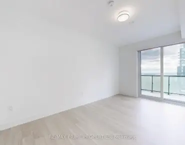 #2401-30 Inn On The Park Dr Banbury-Don Mills 2 beds 2 baths 1 garage 1250000.00