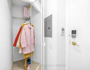 #1509-8 Hillcrest Ave Willowdale East 1 beds 1 baths 1 garage 599000.00