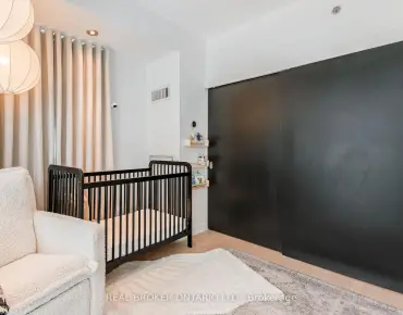 
            #Lph22-21 Nelson St Waterfront Communities C1 2睡房3卫生间1车位, 出售价格1299000.00加元                    