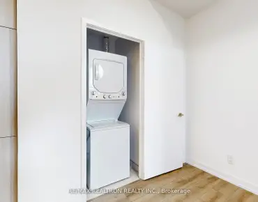 #301-500 Dupont St Annex 1 beds 1 baths garage 445000.00