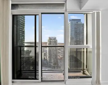 #3105-85 Queens Wharf Rd Waterfront Communities C1 1 beds 1 baths 1 garage 599888.00