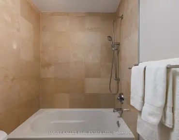 
            #304-51 York Mills Rd Bridle Path-Sunnybrook-York Mills 3睡房3卫生间2车位, 出售价格1625000.00加元                    