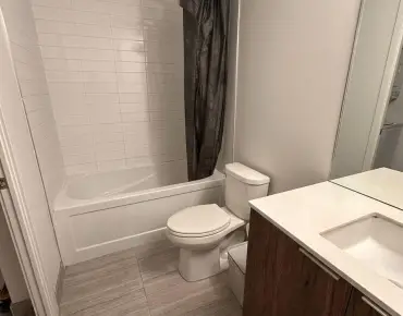 
#212-158 FRONT St E Moss Park 1 beds 1 baths  garage 549000.00        