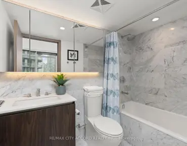 
#2015-17 Bathurst St Waterfront Communities C1 3 beds 2 baths 1 garage 875000.00        