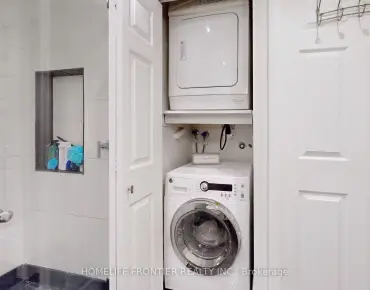 
            #806-284 Bloor St Annex 1睡房1卫生间车位, 出售价格549000.00加元                    