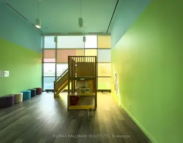 
            #Ph06-15 Singer Crt Bayview Village 1睡房1卫生间1车位, 出售价格499000.00加元                    