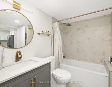 
            #1004-2191 Yonge St Mount Pleasant West 1睡房1卫生间车位, 出售价格638000.00加元                    