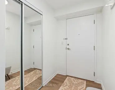 #212-801 Sheppard Ave Clanton Park 2睡房1卫生间1车位, 出售价格574999.00加元