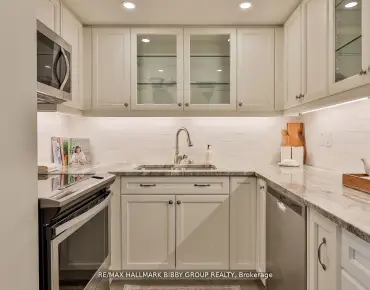 
#506-135 George St S Waterfront Communities C8 1 beds 1 baths 1 garage 749900.00        