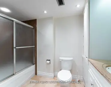 
            #205-725 King St W Niagara 1睡房1卫生间车位, 出售价格449900.00加元                    