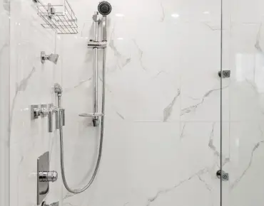 
            #1402-168 King St E Moss Park 2睡房2卫生间1车位, 出售价格1199000.00加元                    