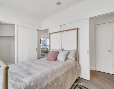 
#3202-8 York St Waterfront Communities C1 2 beds 2 baths 1 garage 879000.00        