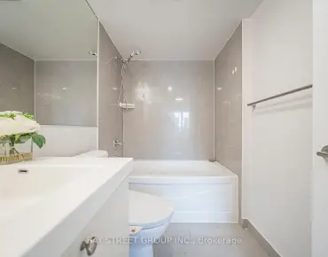 
            #1723-500 Doris Ave Willowdale East 2睡房2卫生间1车位, 出售价格619900.00加元                    