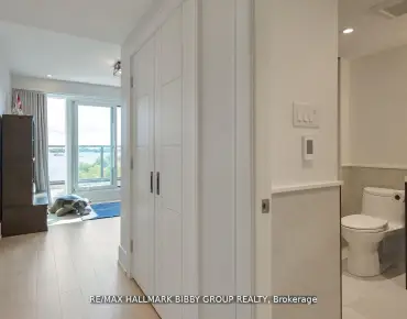 
            #613-99 Harbour Sq Waterfront Communities C1 2睡房3卫生间1车位, 出售价格2998000.00加元                    