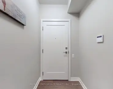 
            #1910-57 St Joseph St Bay Street Corridor 1睡房1卫生间车位, 出售价格649999.00加元                    