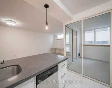 
            #713-1055 Bay St Bay Street Corridor 睡房1卫生间车位, 出售价格388000.00加元                    