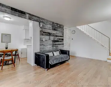 
            #27-10 Leith Hill Rd Don Valley Village 2睡房1卫生间1车位, 出售价格549000.00加元                    