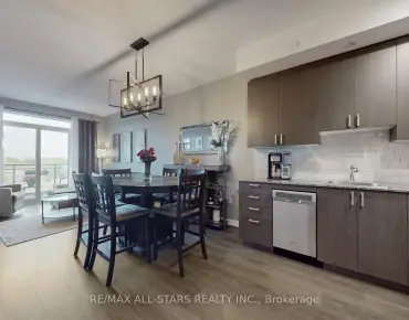 
            #427-50 Ann O'Reilly Rd Henry Farm 1睡房1卫生间2车位, 出售价格476000.00加元                    