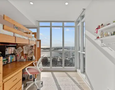 
            #4010-15 Iceboat Terr Waterfront Communities C1 3睡房2卫生间2车位, 出售价格999888.00加元                    