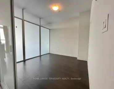 #PH101-426 University Ave Kensington-Chinatown 1睡房1卫生间车位, 出售价格499000.00加元