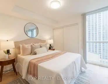 #1603-801 Bay St Bay Street Corridor 1睡房2卫生间1车位, 出售价格678000.00加元