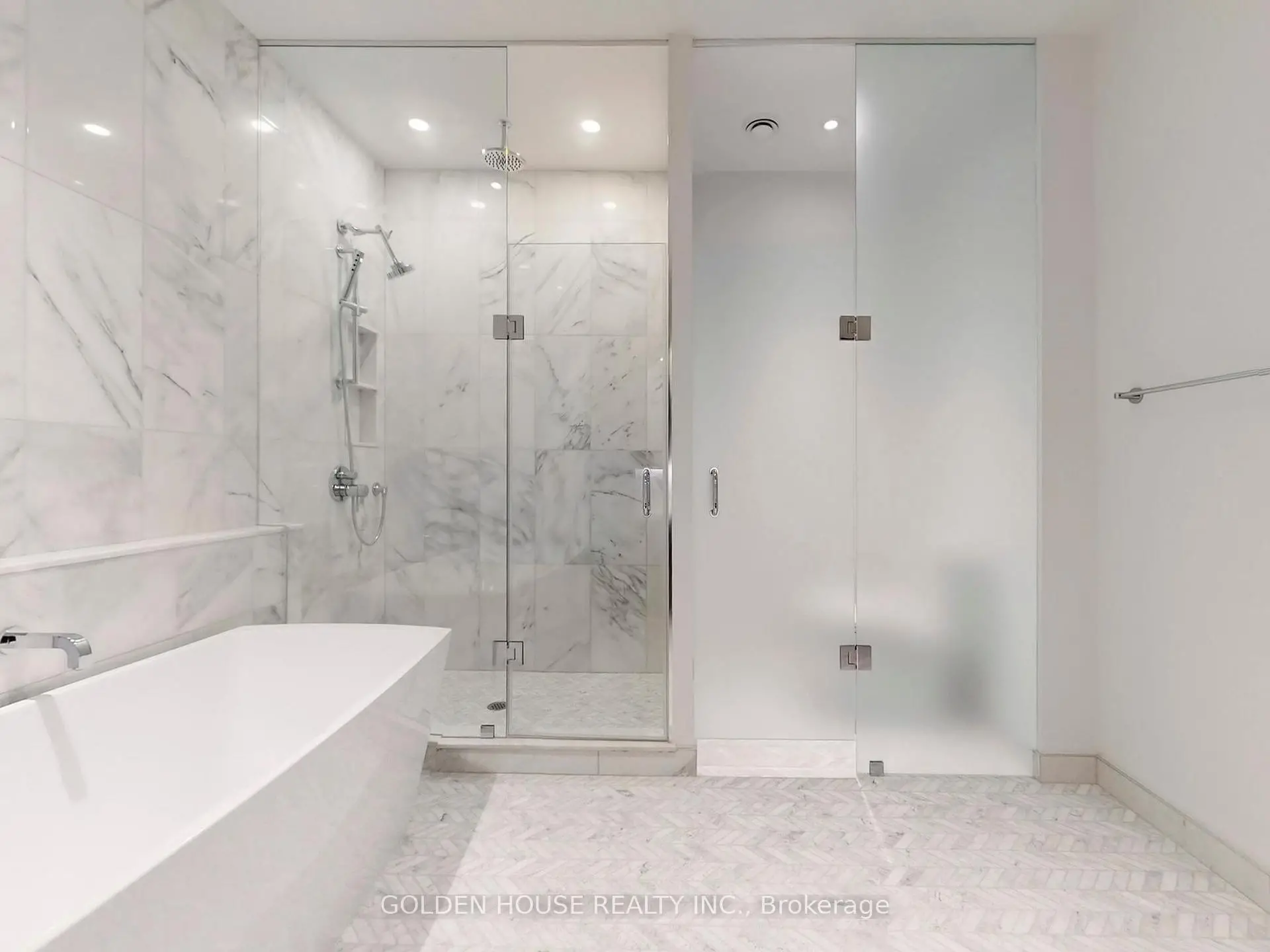 Toronto Condo Apt楼花转让