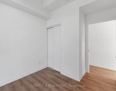 
            #717-500 Dupont St Annex 2睡房1卫生间1车位, 出售价格699900.00加元                    