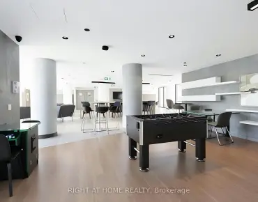 
#914-50 Power St Moss Park 1 beds 1 baths  garage 449000.00        