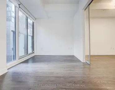 #702-115 Blue Jays Way Waterfront Communities C1 1睡房1卫生间车位, 出售价格440000.00加元