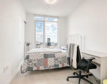 
#1702-48 Power St Moss Park 3 beds 2 baths 1 garage 829900.00        