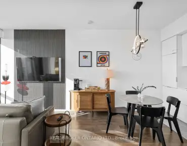 #4406-5 St Joseph St Bay Street Corridor 1睡房1卫生间车位, 出售价格499000.00加元