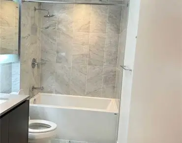 
            #302-90 Queens Wharf Rd Waterfront Communities C1 1睡房1卫生间车位, 出售价格508000.00加元                    