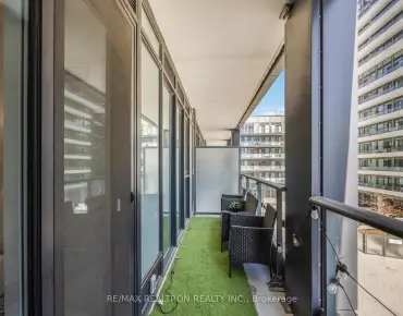 
            #1446-135 Lower Sherbourne St Moss Park 1睡房1卫生间车位, 出售价格475000.00加元                    