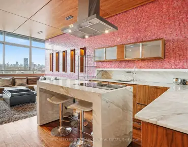 #519-388 Richmond St W Waterfront Communities C1 2 beds 2 baths 1 garage 799000.00